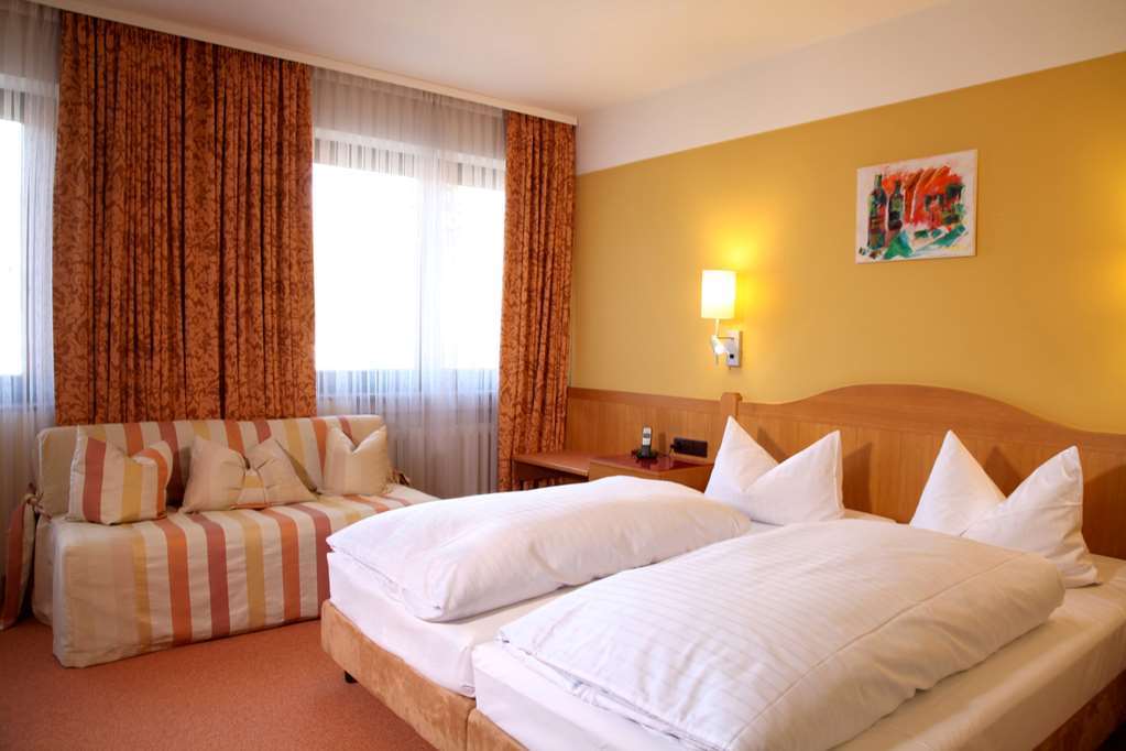 Hotel Frankenhof Höchberg Zewnętrze zdjęcie